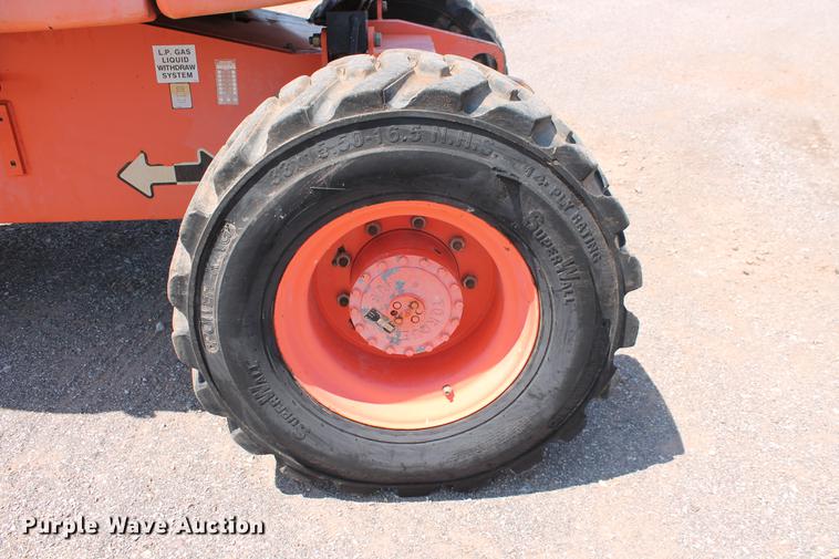 image for item DB5205 2000 JLG 450A boom lift