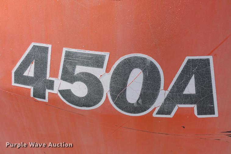 image for item DB5205 2000 JLG 450A boom lift