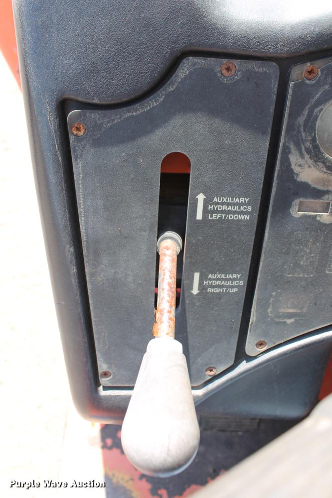 image for item DB5206 2004 JLG Gradall G9-43A telehandler