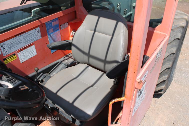 image for item DB5206 2004 JLG Gradall G9-43A telehandler
