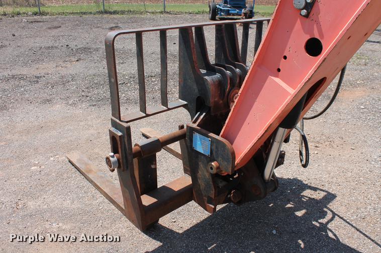 image for item DB5206 2004 JLG Gradall G9-43A telehandler