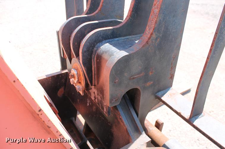 image for item DB5206 2004 JLG Gradall G9-43A telehandler