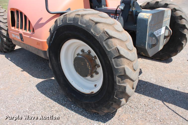 image for item DB5206 2004 JLG Gradall G9-43A telehandler