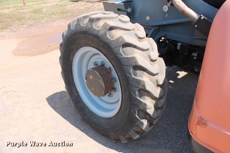 image for item DB5206 2004 JLG Gradall G9-43A telehandler