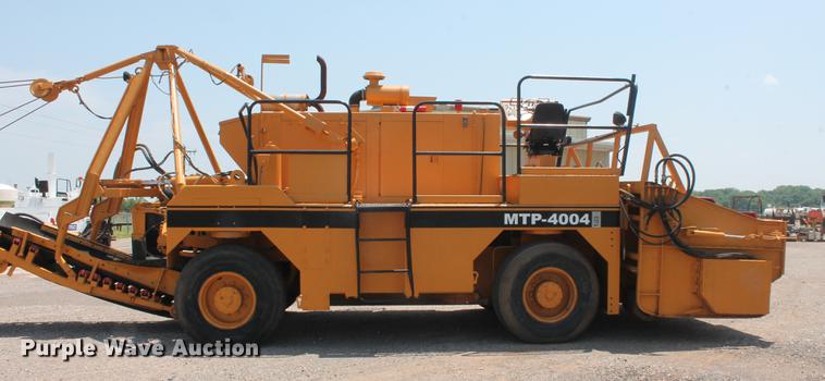 image for item DB5207 1999 CMI MTP4004CP concrete placer