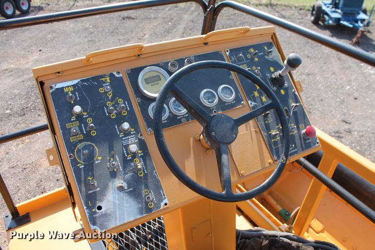 image for item DB5207 1999 CMI MTP4004CP concrete placer