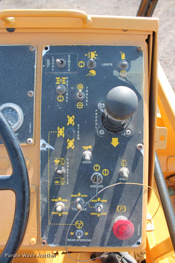 image for item DB5207 1999 CMI MTP4004CP concrete placer