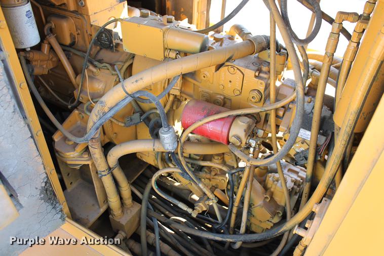 image for item DB5207 1999 CMI MTP4004CP concrete placer