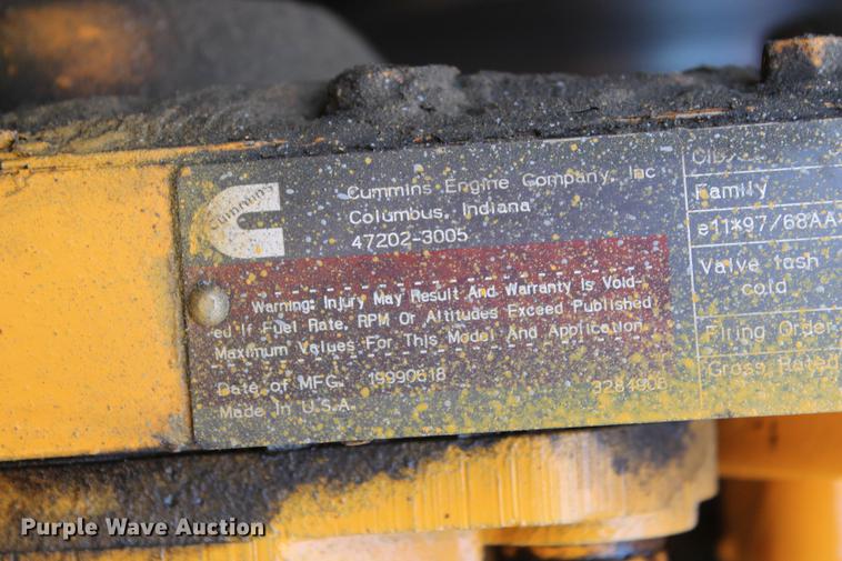 image for item DB5207 1999 CMI MTP4004CP concrete placer