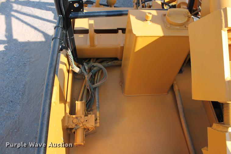 image for item DB5207 1999 CMI MTP4004CP concrete placer