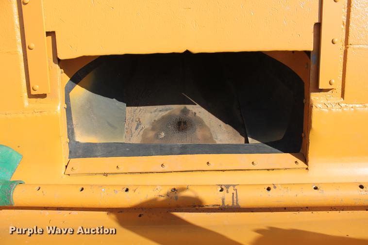 image for item DB5207 1999 CMI MTP4004CP concrete placer