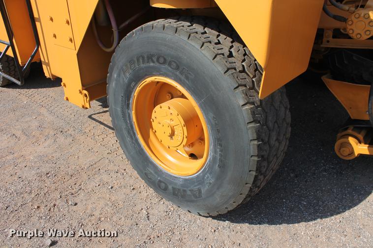 image for item DB5207 1999 CMI MTP4004CP concrete placer