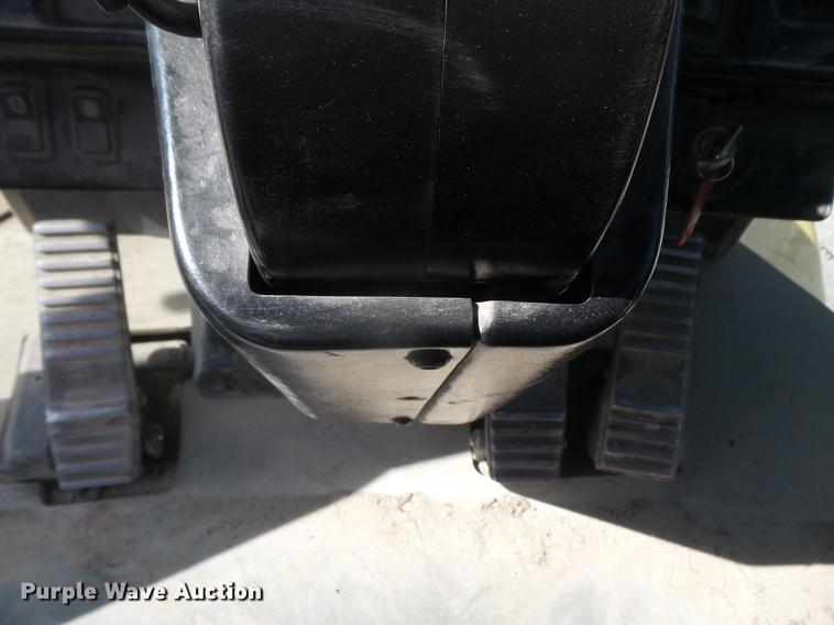 image for item DB6143 2000 Caterpillar 962G wheel loader