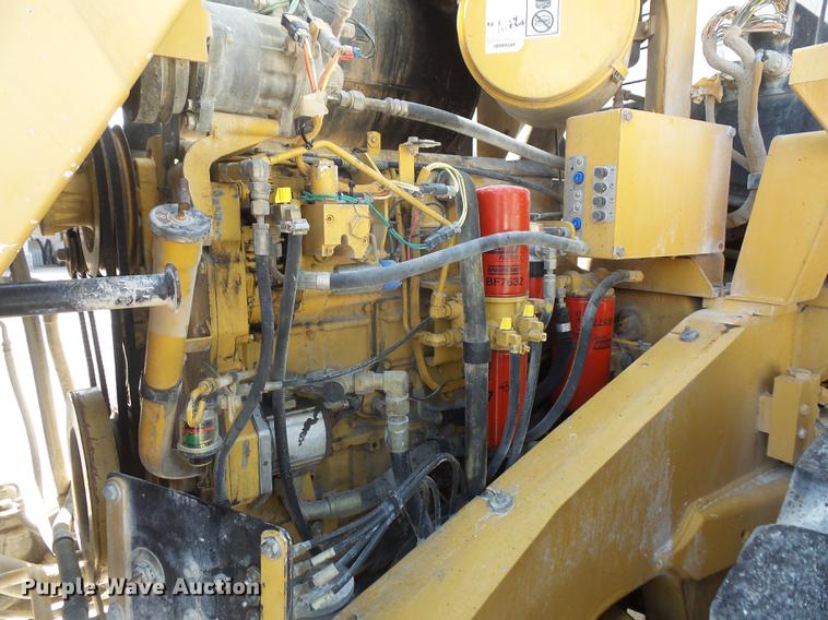 image for item DB6143 2000 Caterpillar 962G wheel loader