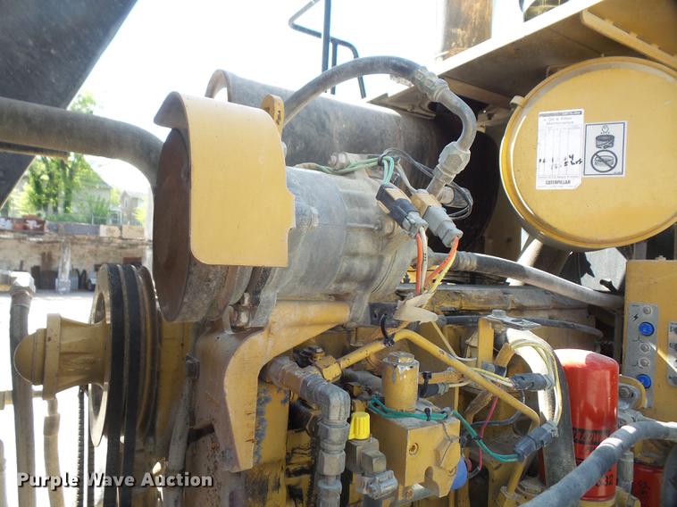 image for item DB6143 2000 Caterpillar 962G wheel loader