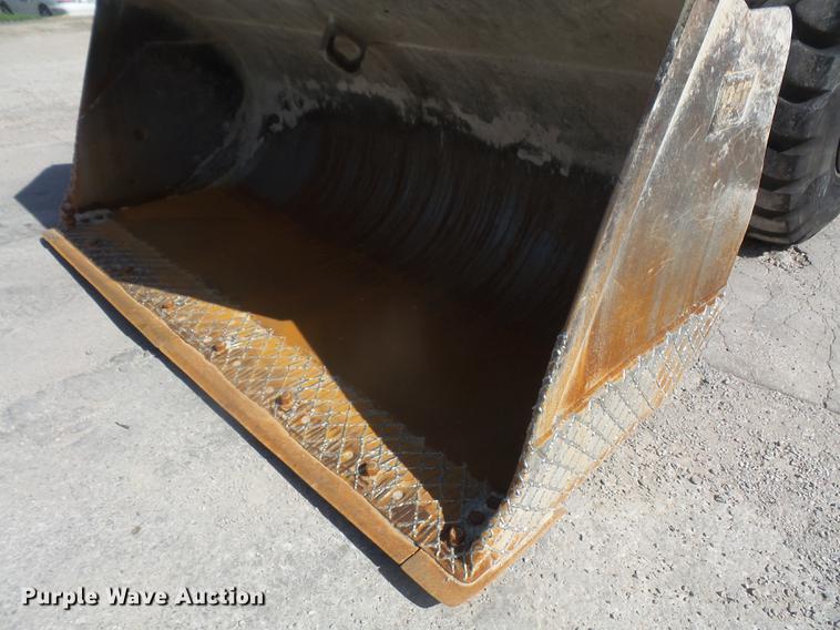 image for item DB6143 2000 Caterpillar 962G wheel loader