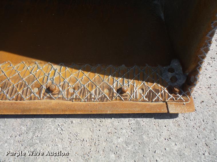 image for item DB6143 2000 Caterpillar 962G wheel loader