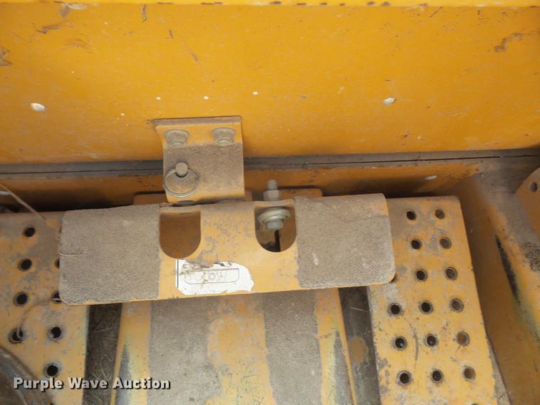 image for item DB6149 1995 Case 1840 skid steer