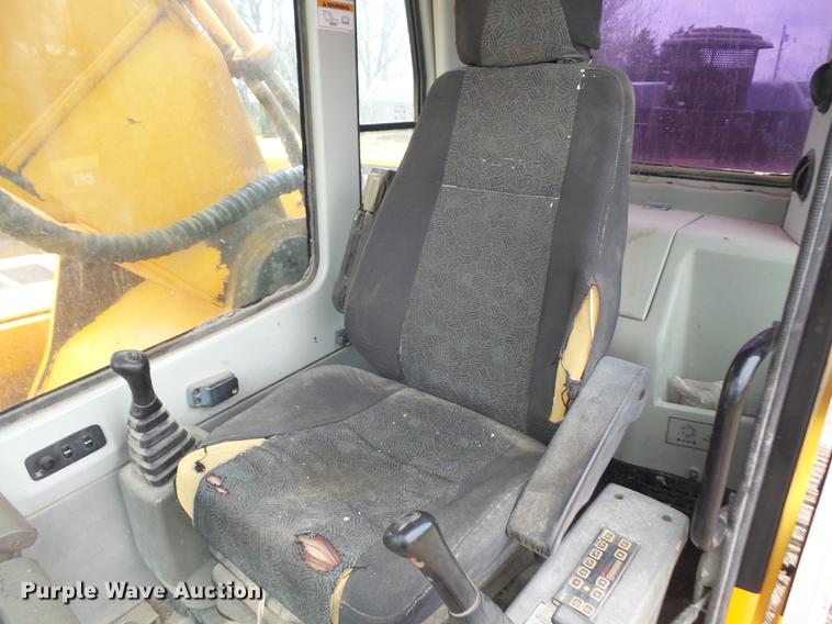 image for item DB6160 2004 Hyundai Robex 360LC-7 excavator