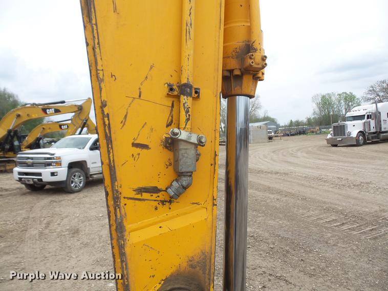 image for item DB6160 2004 Hyundai Robex 360LC-7 excavator