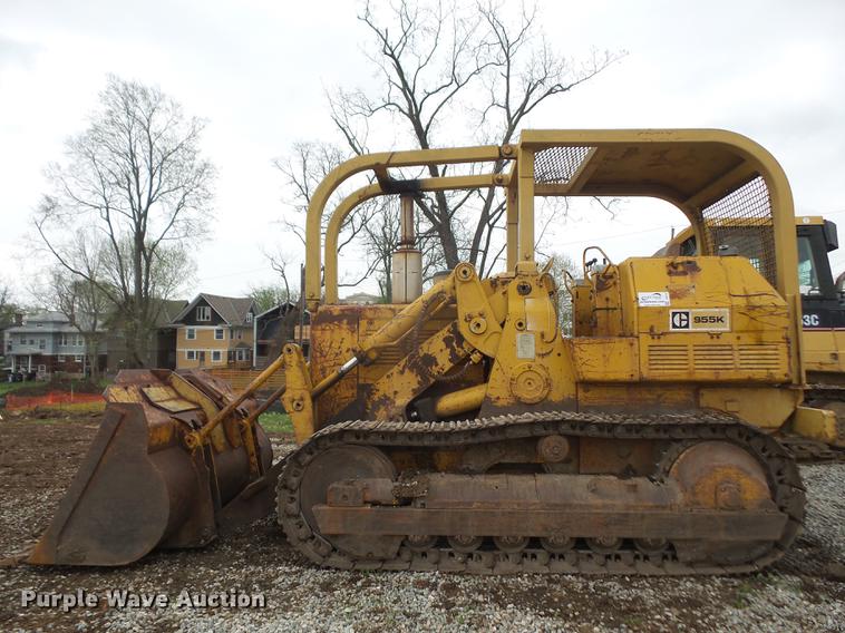 image for item DB6161 1970 Caterpillar 955K track loader