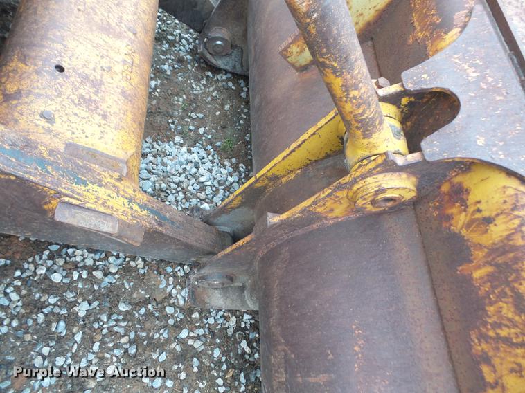 image for item DB6161 1970 Caterpillar 955K track loader