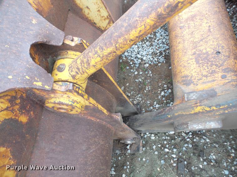 image for item DB6161 1970 Caterpillar 955K track loader