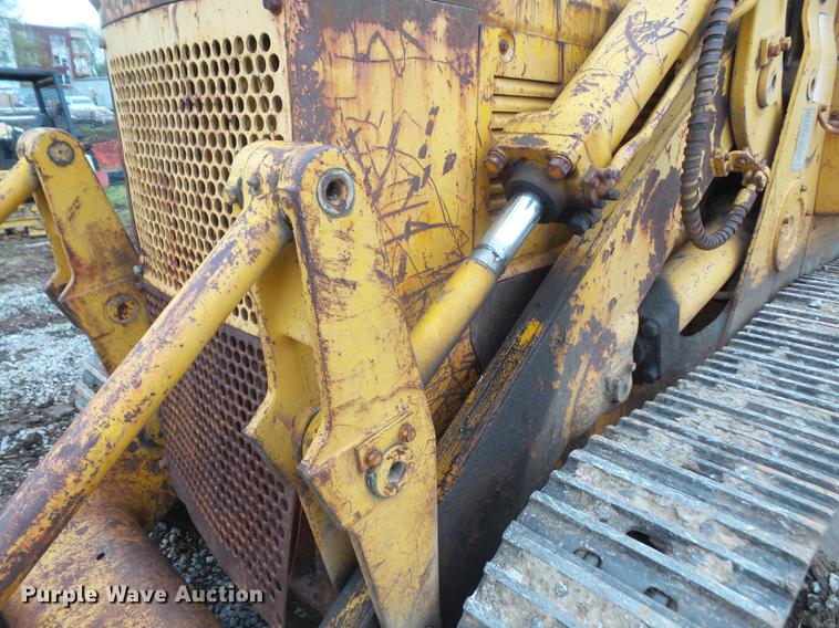 image for item DB6161 1970 Caterpillar 955K track loader