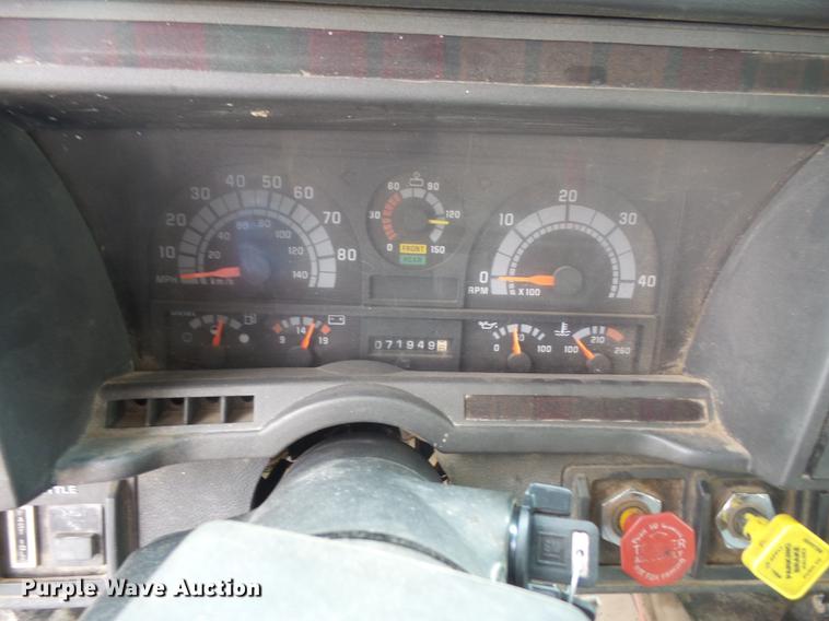 image for item DB6162 1999 GMC C7500 dump truck