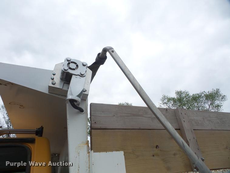 image for item DB6162 1999 GMC C7500 dump truck