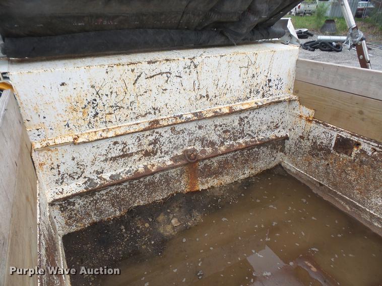 image for item DB6162 1999 GMC C7500 dump truck