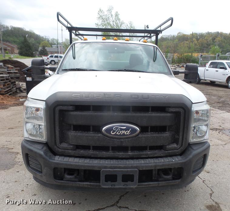 image for item DB6163 2011 Ford F350 Super Duty utility bed pickup truck