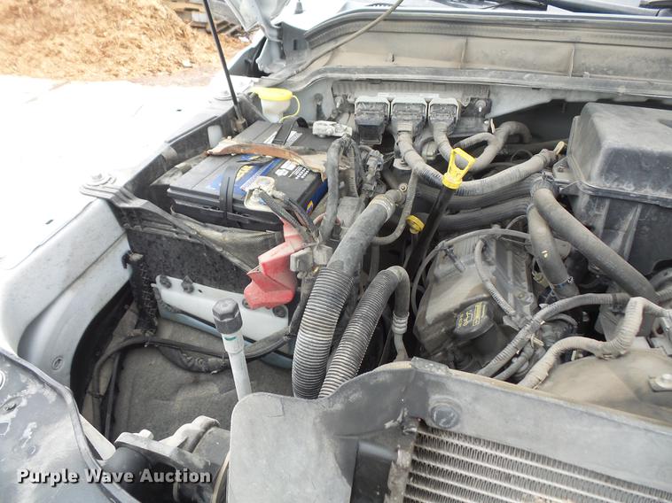 image for item DB6163 2011 Ford F350 Super Duty utility bed pickup truck