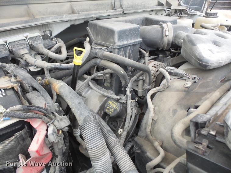 image for item DB6163 2011 Ford F350 Super Duty utility bed pickup truck