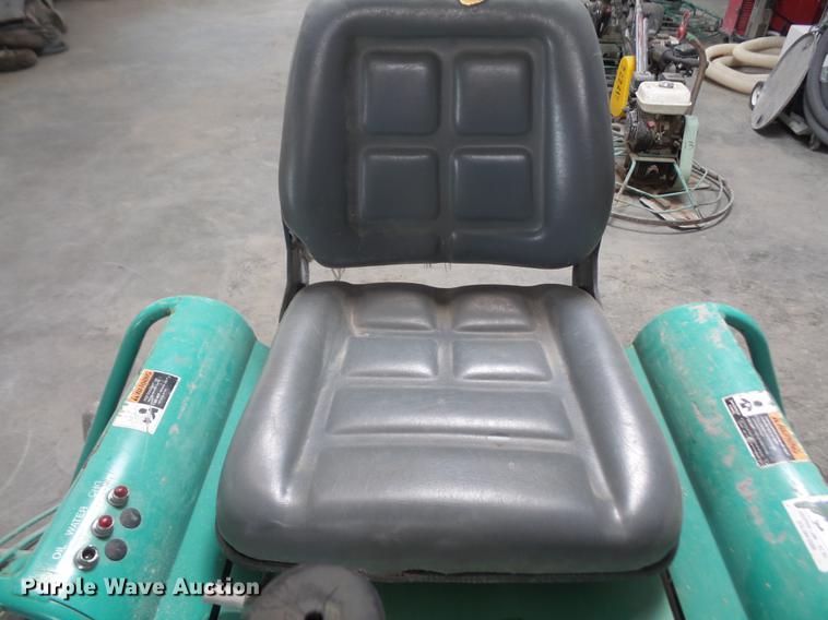 image for item DB6170 2004 Whiteman HT031VTCSL5 power trowel