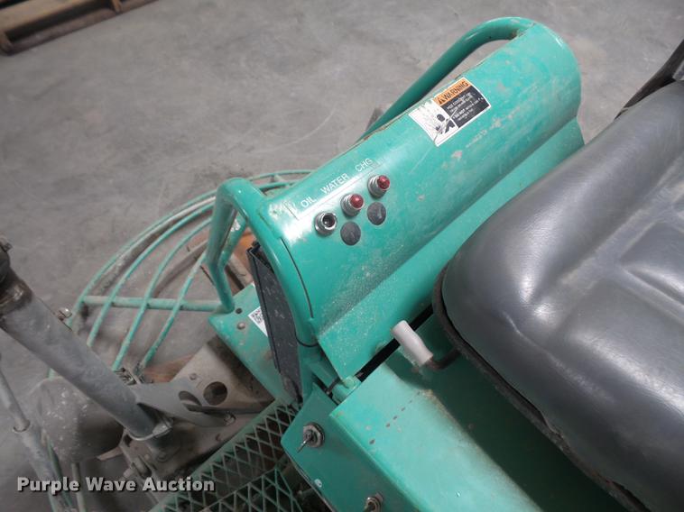 image for item DB6170 2004 Whiteman HT031VTCSL5 power trowel