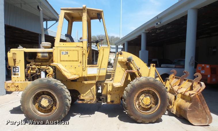 image for item DB6171 1977 Caterpillar 920 wheel loader