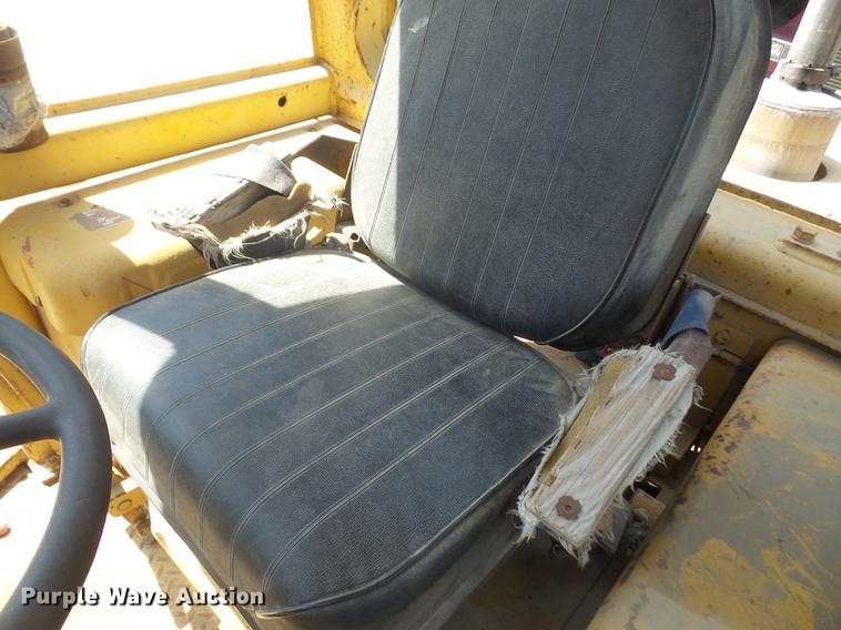 image for item DB6171 1977 Caterpillar 920 wheel loader