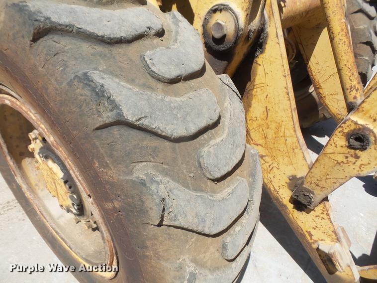 image for item DB6171 1977 Caterpillar 920 wheel loader