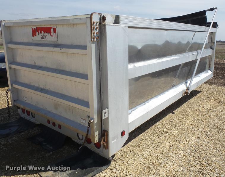 image for item DB6179 2004 Cornhusker 800 dump bed
