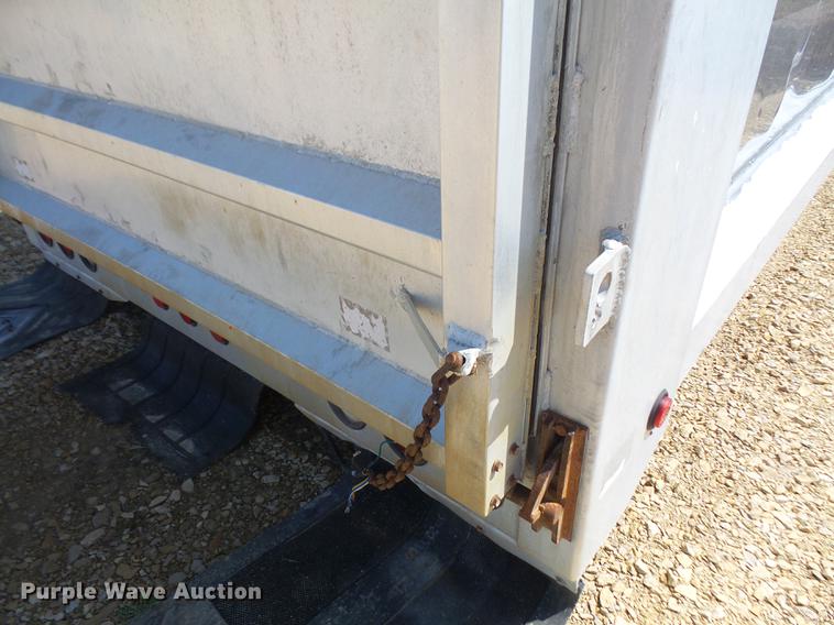 image for item DB6179 2004 Cornhusker 800 dump bed