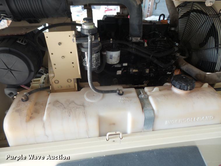 image for item DB6212 2010 Ingersoll Rand P185 air compressor