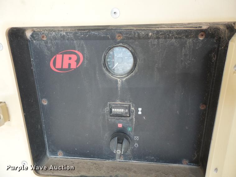 image for item DB6212 2010 Ingersoll Rand P185 air compressor