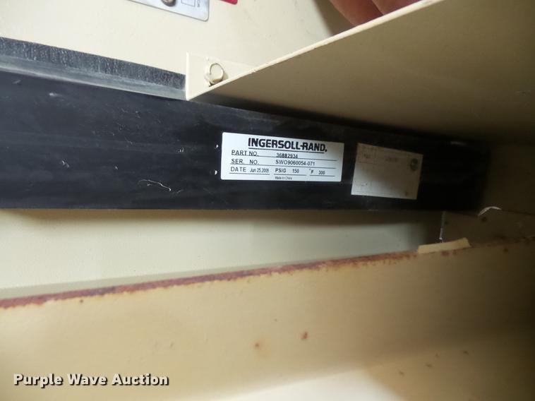 image for item DB6212 2010 Ingersoll Rand P185 air compressor