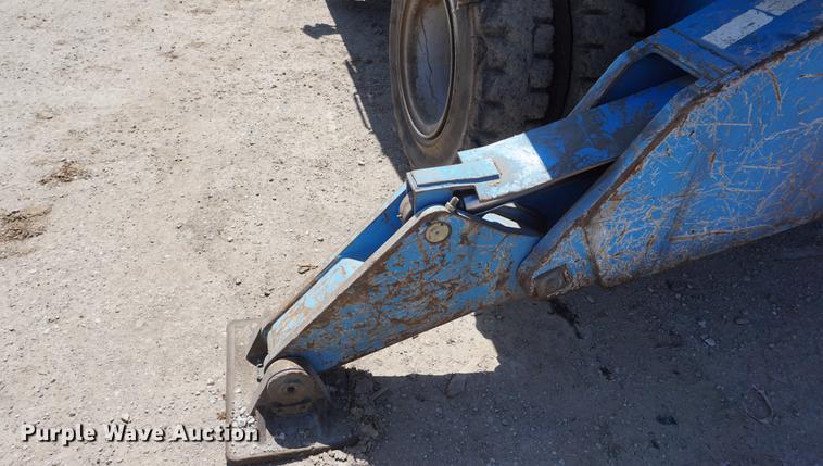 image for item DB6224 2005 Terex Fuchs MHL350 material handler