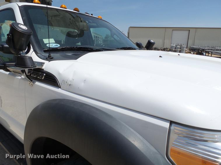 image for item DB7128 2011 Ford F550 Super Duty bucket truck