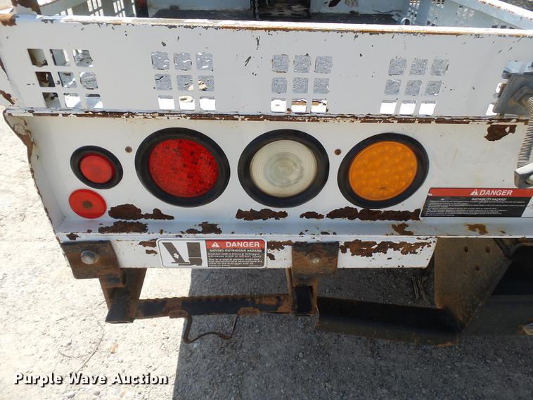 image for item DB7128 2011 Ford F550 Super Duty bucket truck