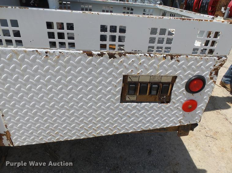 image for item DB7128 2011 Ford F550 Super Duty bucket truck