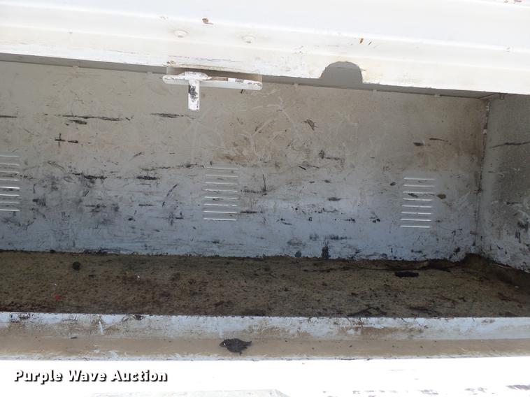 image for item DB7128 2011 Ford F550 Super Duty bucket truck