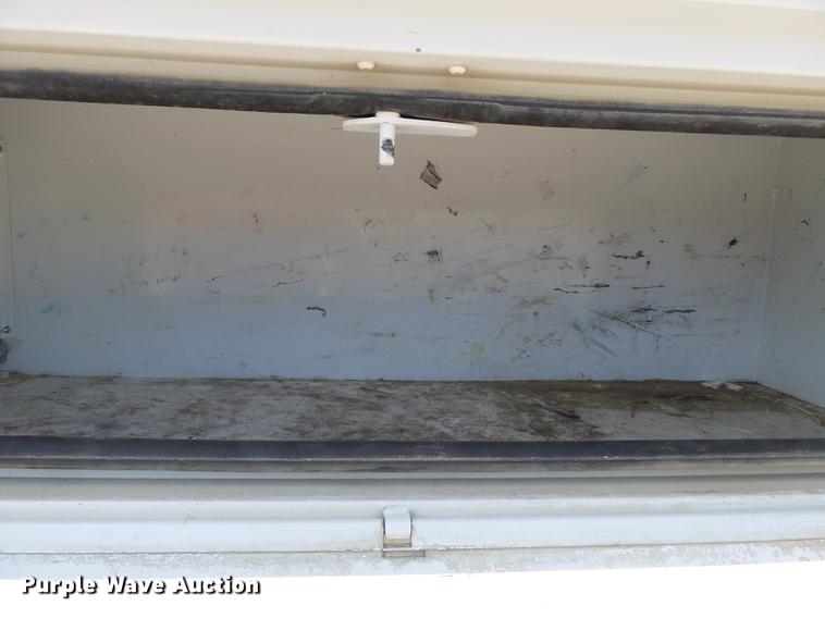 image for item DB7128 2011 Ford F550 Super Duty bucket truck